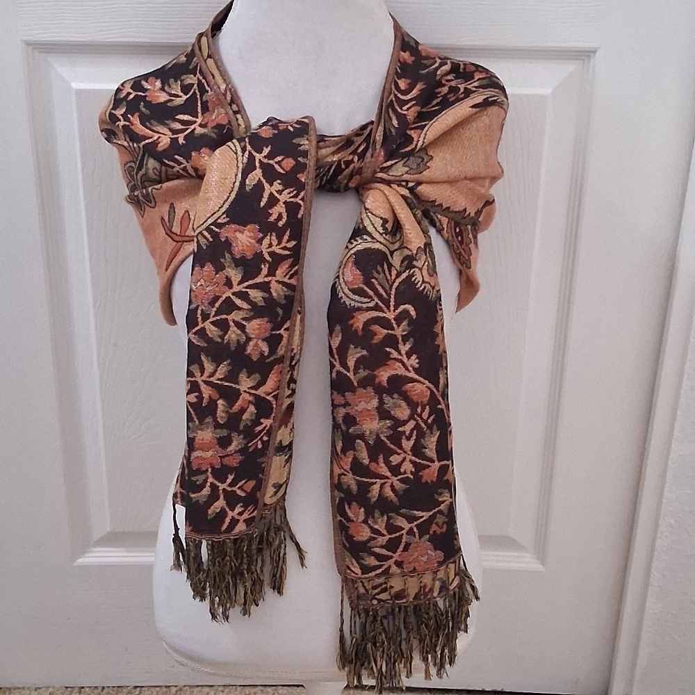 Beautiful Silk Blanket Scarf With Fringe 27"×76" - Picture 11 of 16